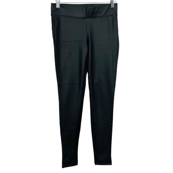 Fashion Nova black faux leather skinny fit pull on pants size Small. - Picture 2 of 6